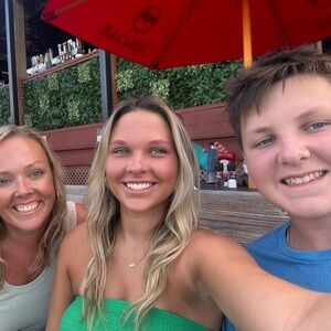 Meet your Posher, Christian